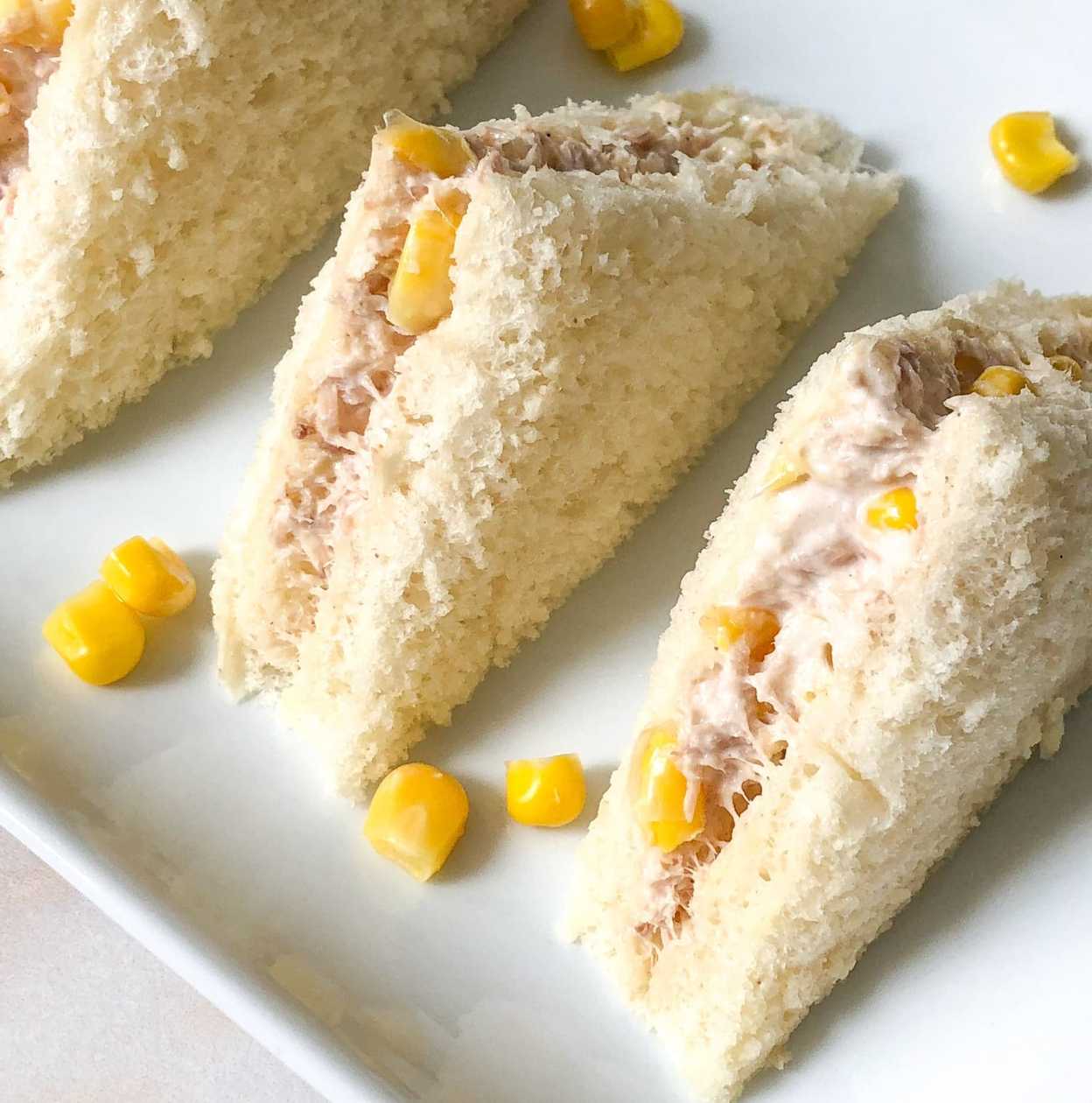 Sandwich with tuna, lettuce, sweetcorn, mayonnaise