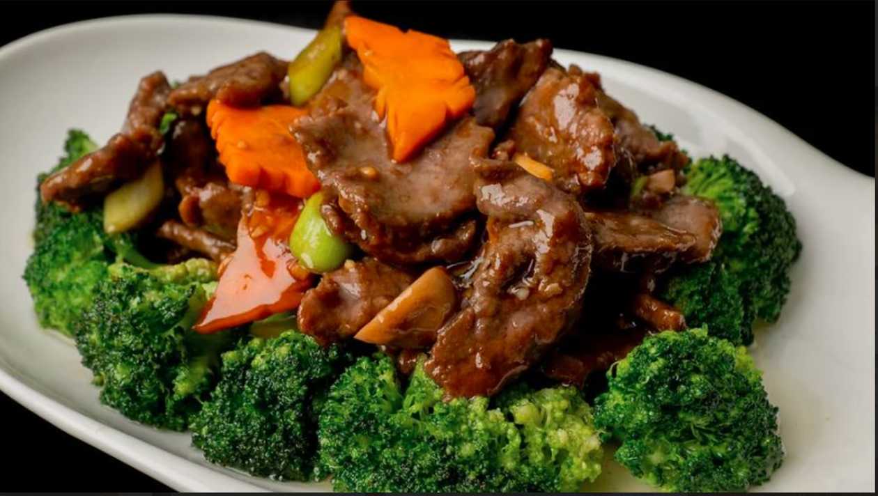 BM05 Beef With Oyster Sauce