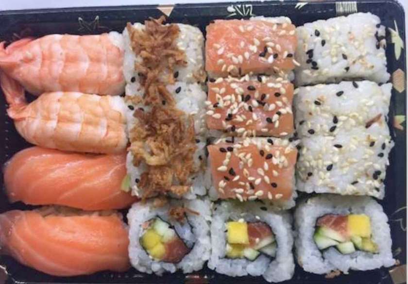 A6. 4 Nigiri e 12 Califórnia (16 peças)