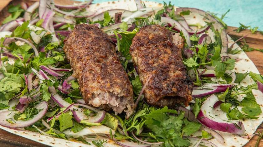 Lülə kabab 200qr