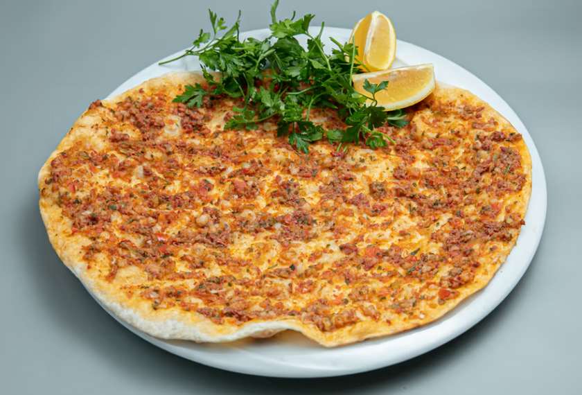 Lahmacum cevizli