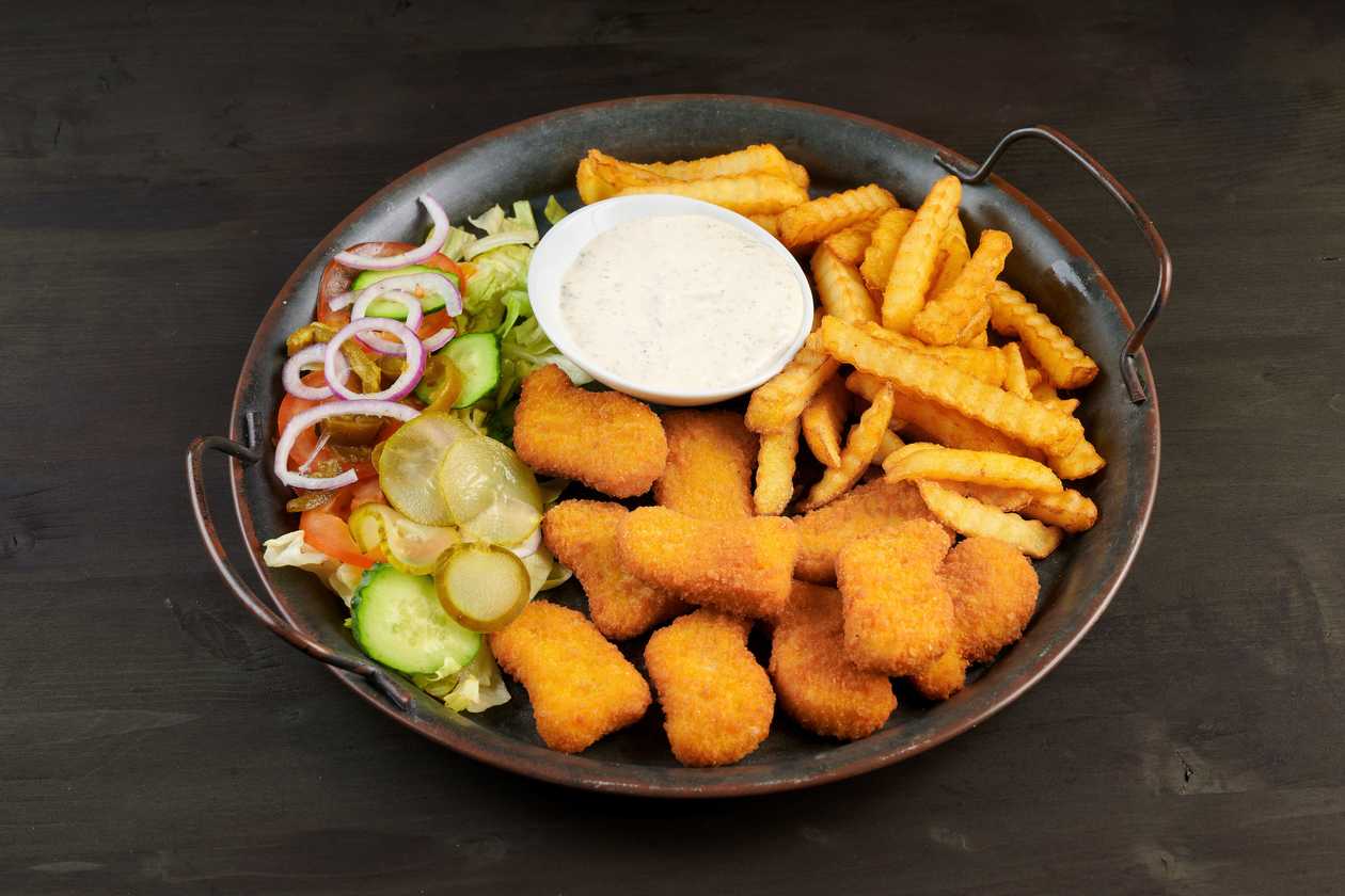 Bulvės fri su nuggetais