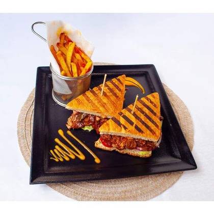 Tornado Steak Sandwich