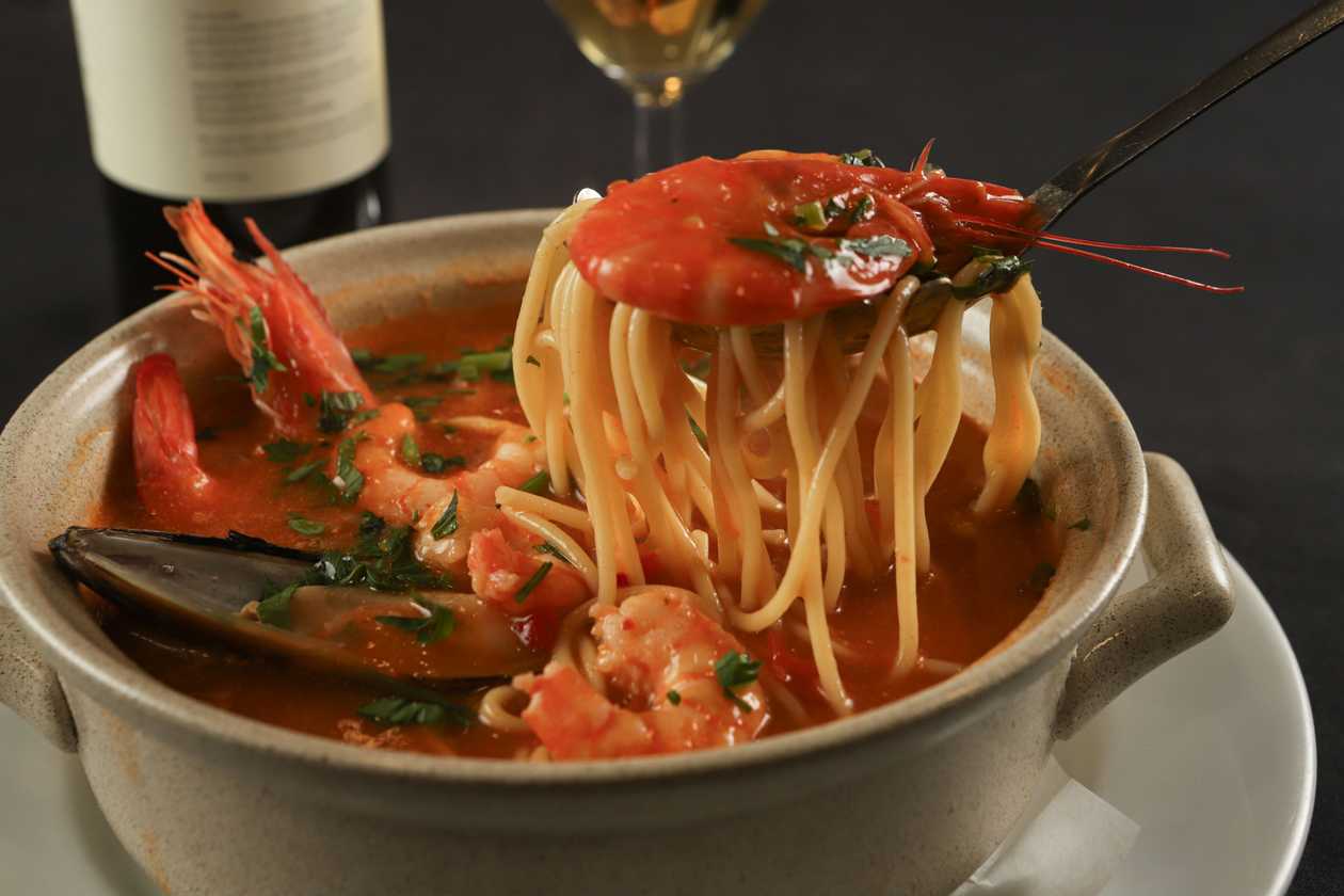 Esparguete de Gambas com Mexilhão