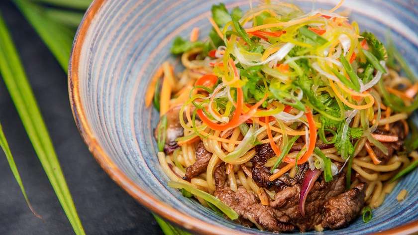 Fried noodles with beef