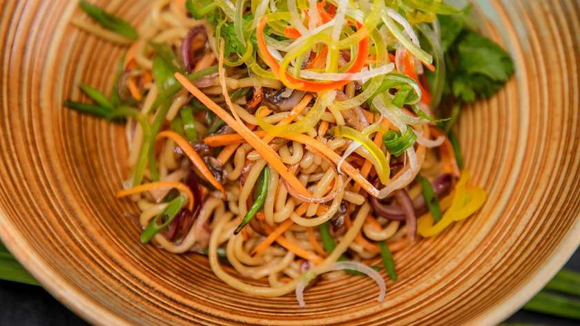 Fried noodle with vegetables