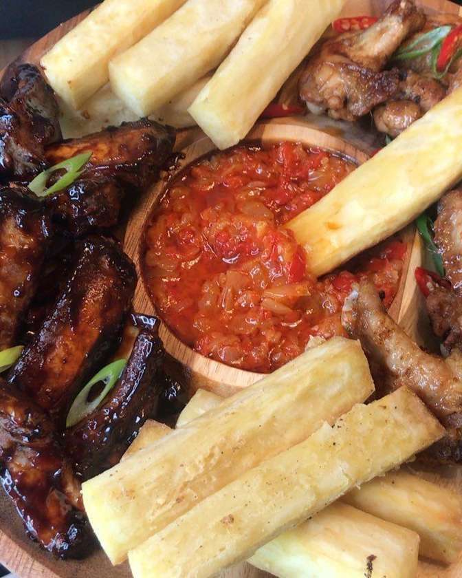 Yam chips with turkey wings