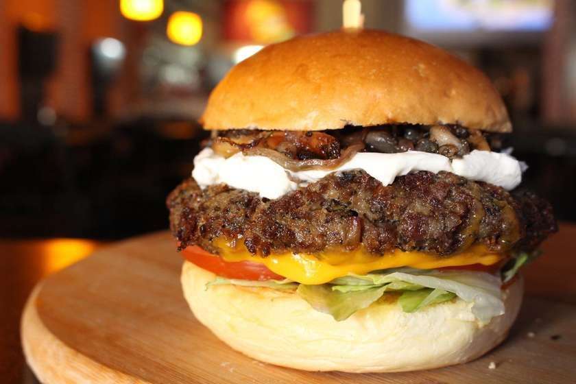 Rib Burger