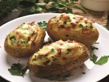 Batata Recheada - Strogonoff de Carne