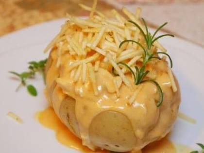Batata Recheada - Strogonoff de Frango
