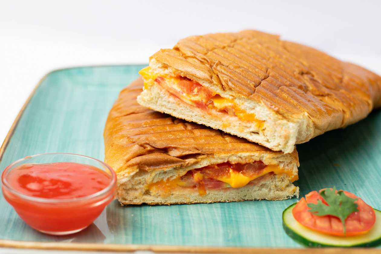 Classic Cheese & Tomato Sandwich