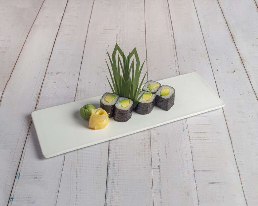 Avocado Maki 4 Pieces