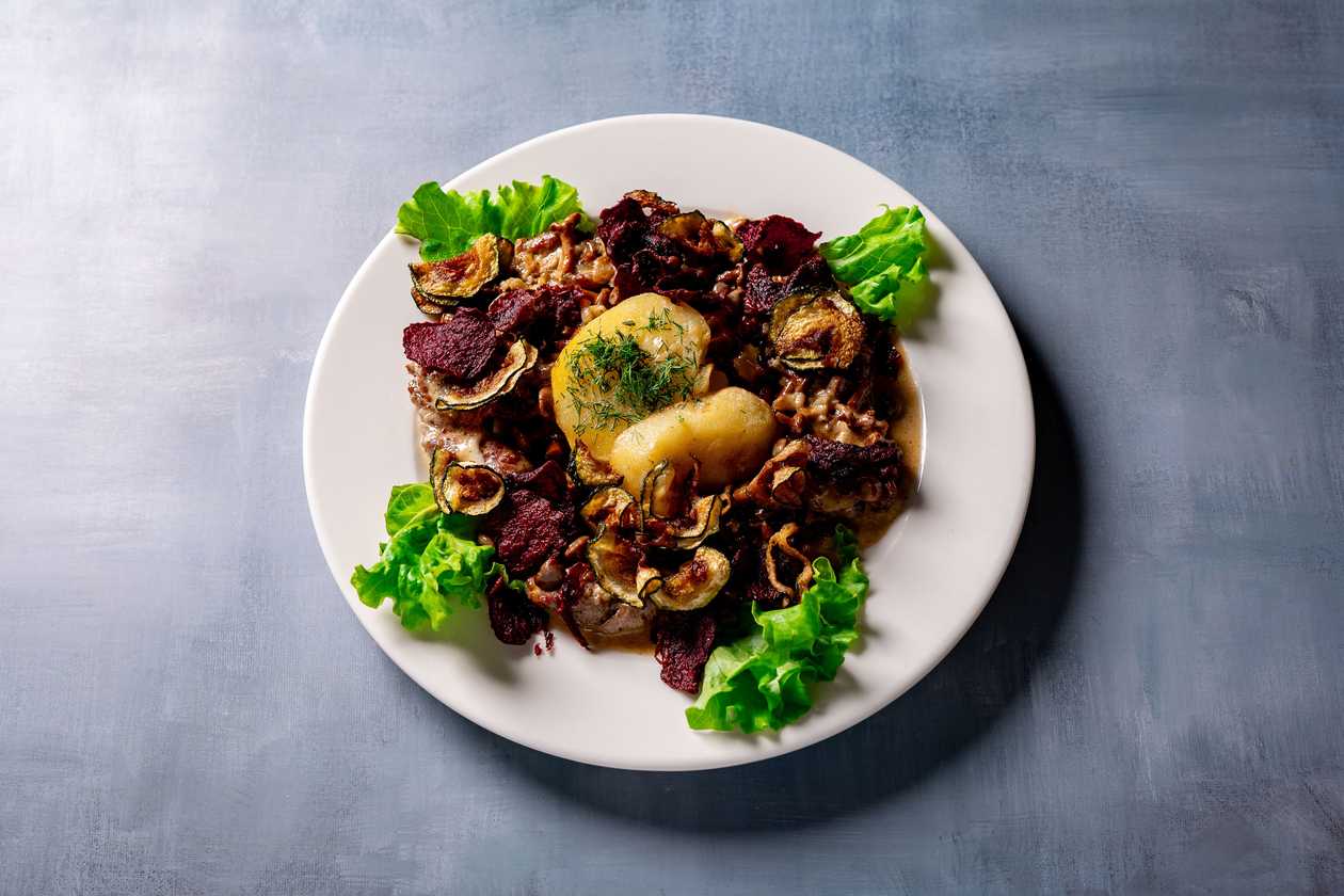 Pork with chanterelles and brandy sauce