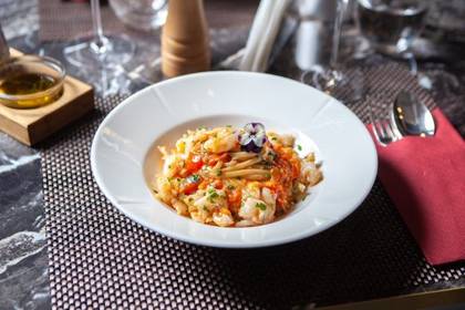 Linguine cu Creveti si Rosii Cherry