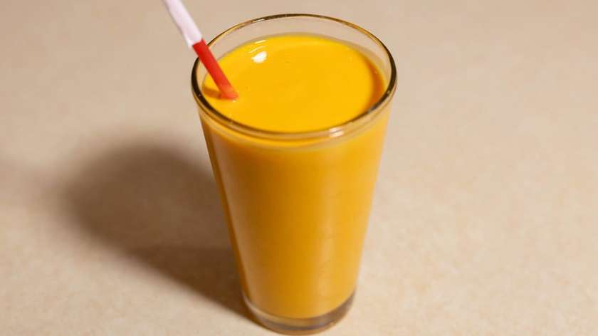 Mango lassi