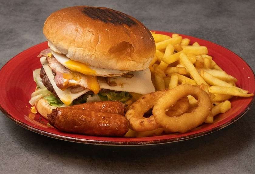 Cin's Burger & Fries