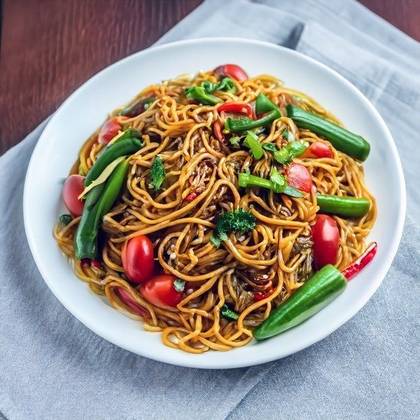 Hakka Style Noodles with Vegetables