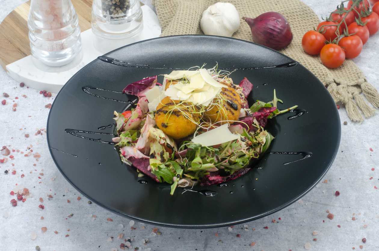 Hugo salad
