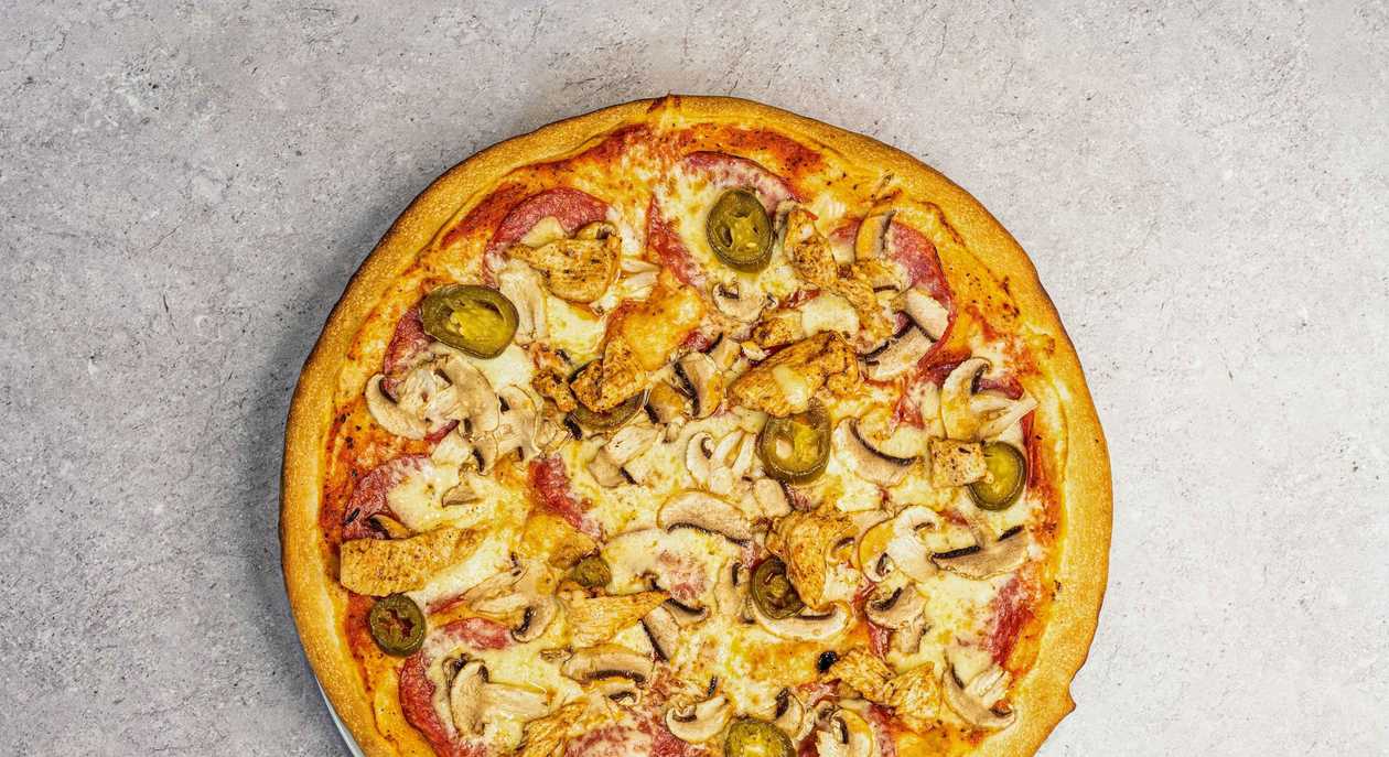 Red hot chilli peppers 40cm