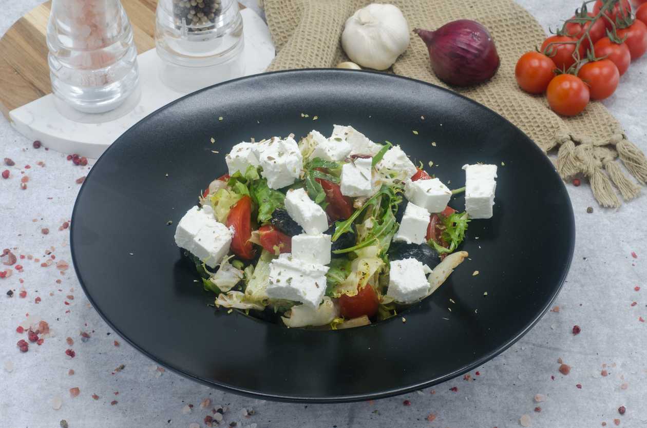 Salata greceasca