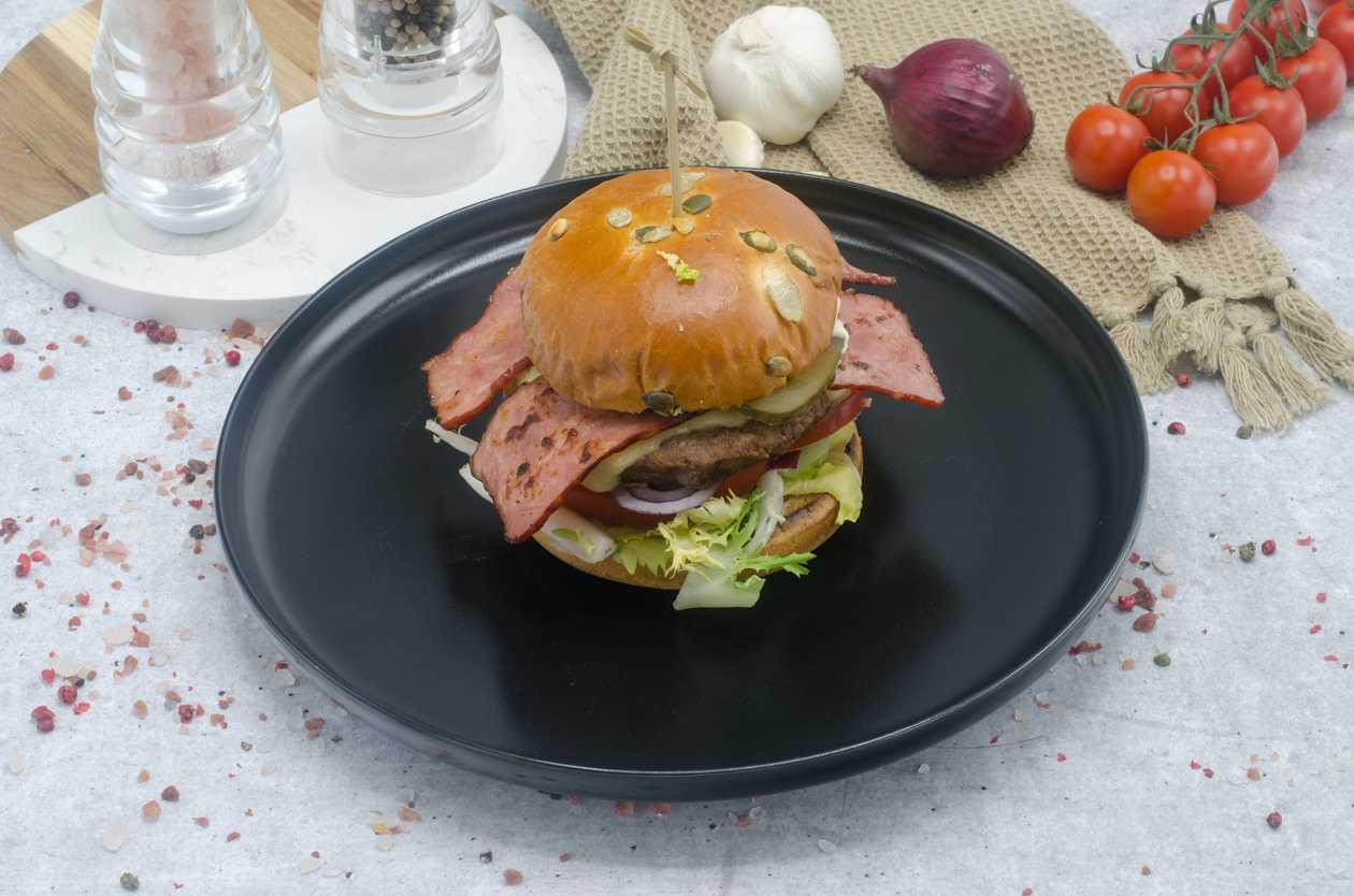 Hugo~s burger