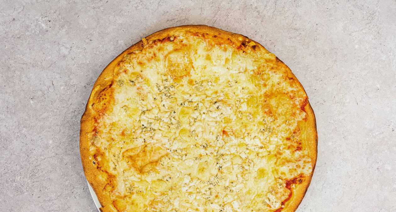 Pizza quattro formaggi 40cm