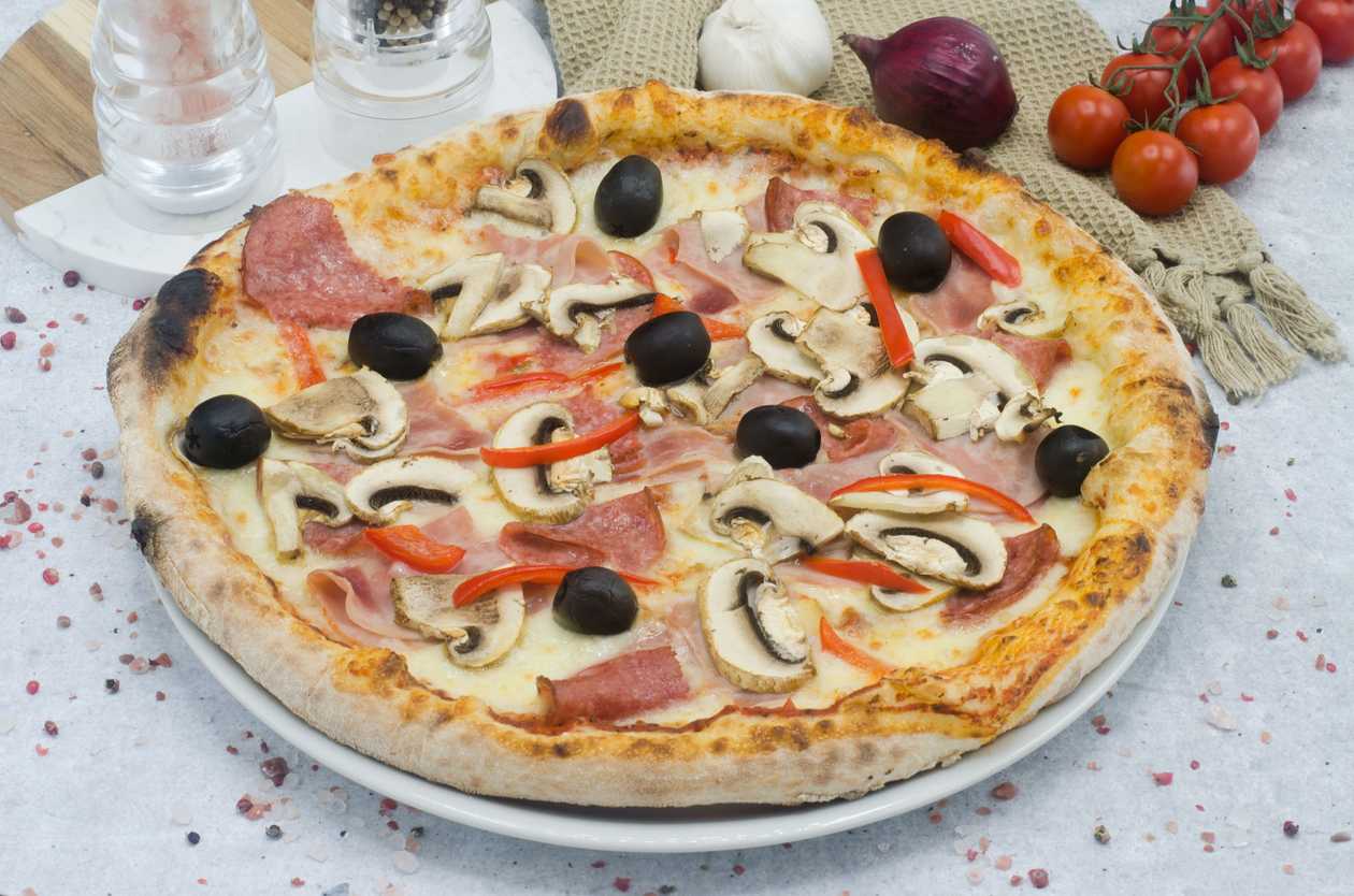 Pizza capriciossa