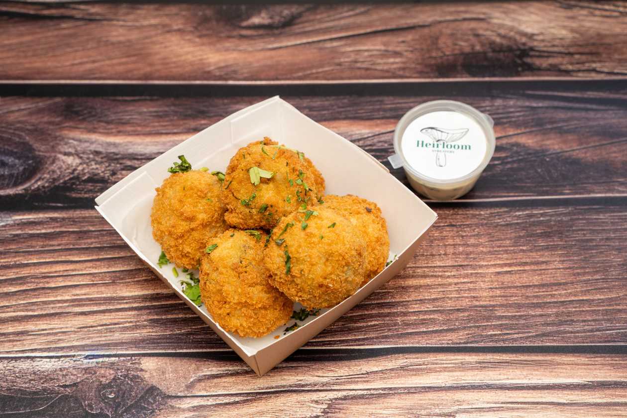 Pumpkin, Spinach & Gbejna Arancini 🧀