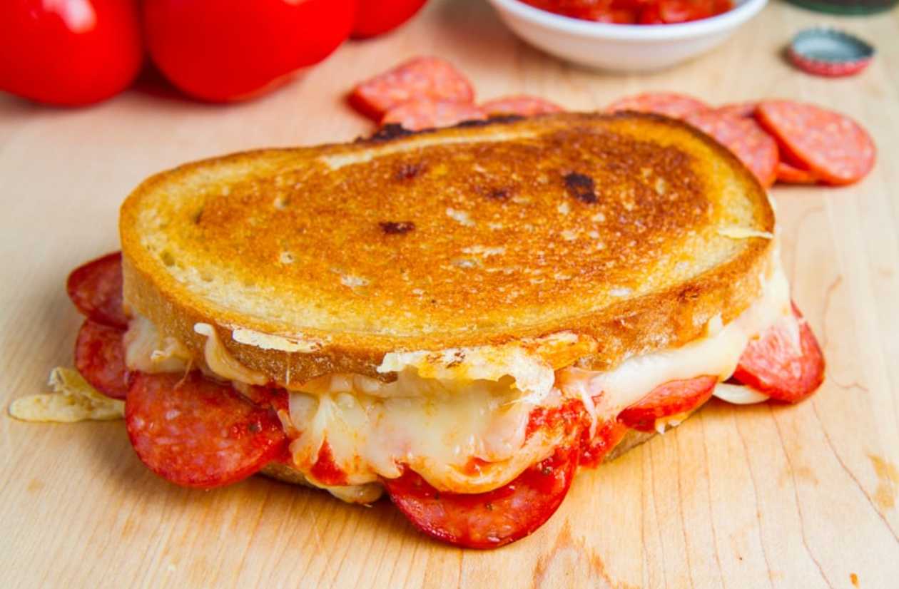 Pepperoni Sandwich