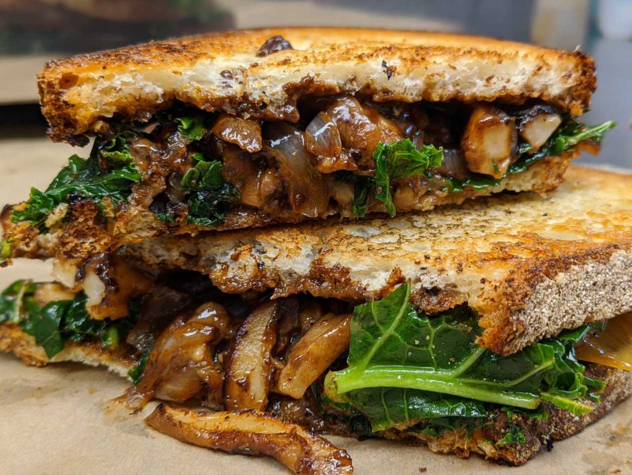 Garlic Mushroom Sandwich