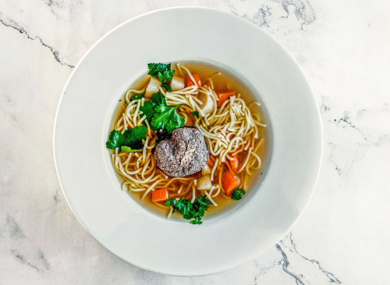 Strong beef broth