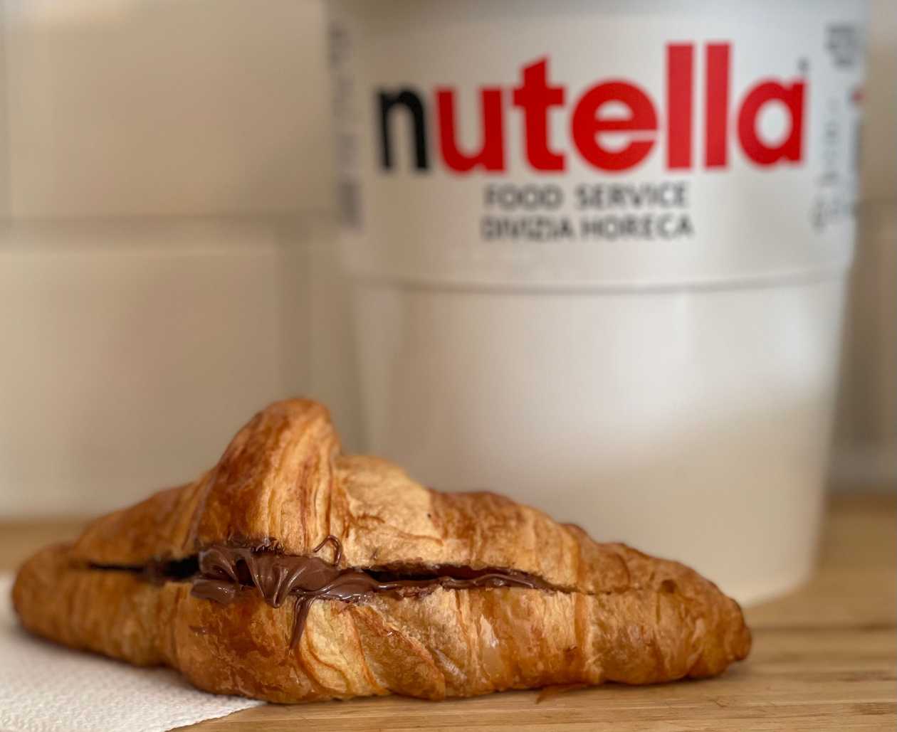 Croissant Nutella