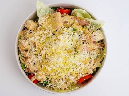 Салат Цезар із куркою