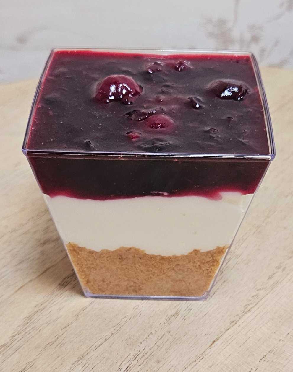 Cheesecake cu fructe de padure