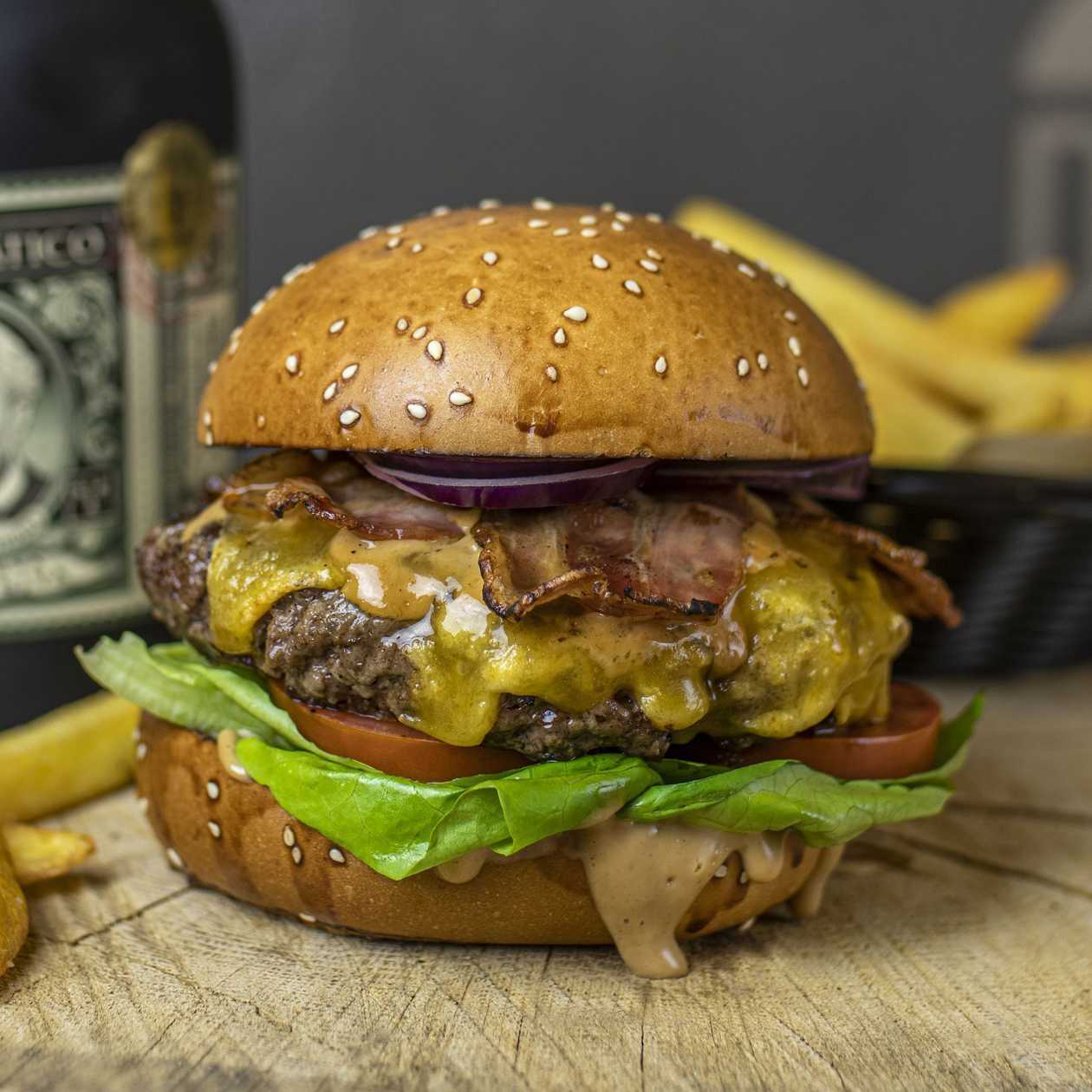 Delish Bacon Burger