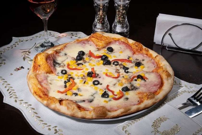 Pizza quattro stagioni