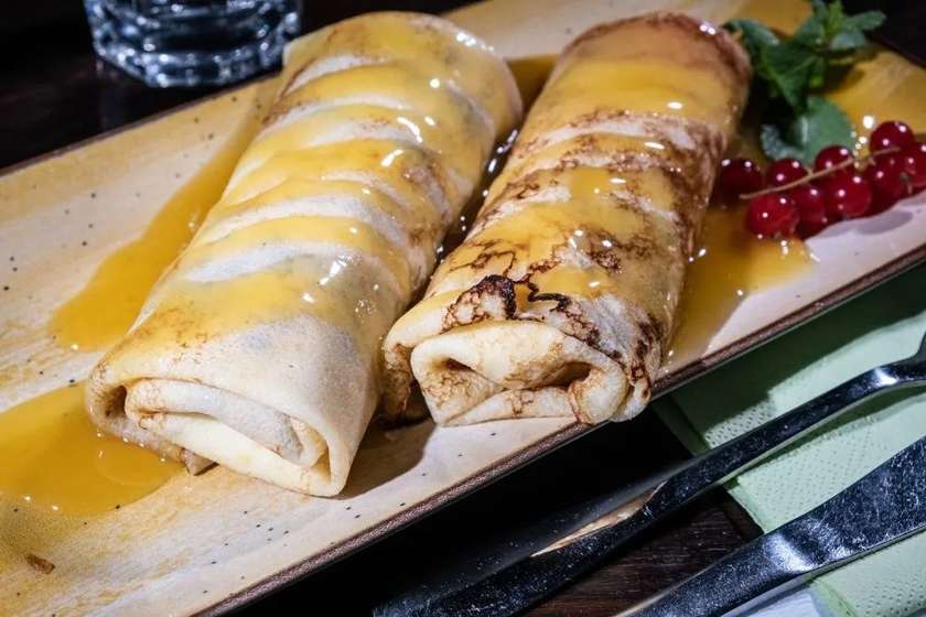 Clătite cu brânză de vaci și stafide