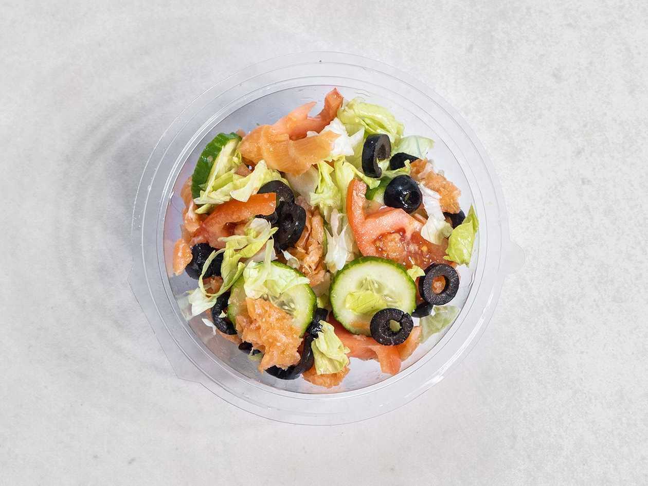 Salad with Salmon (350g)
