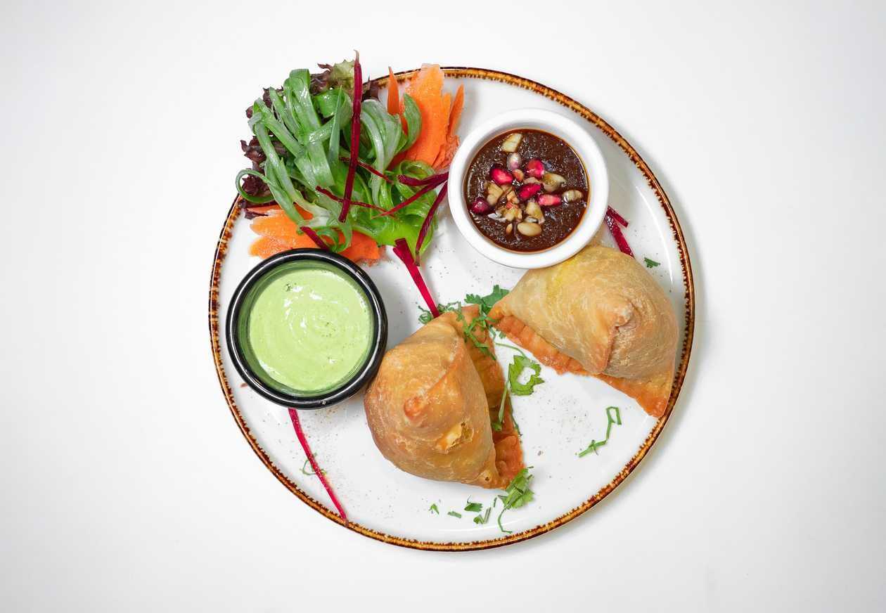 Vegetable samosa