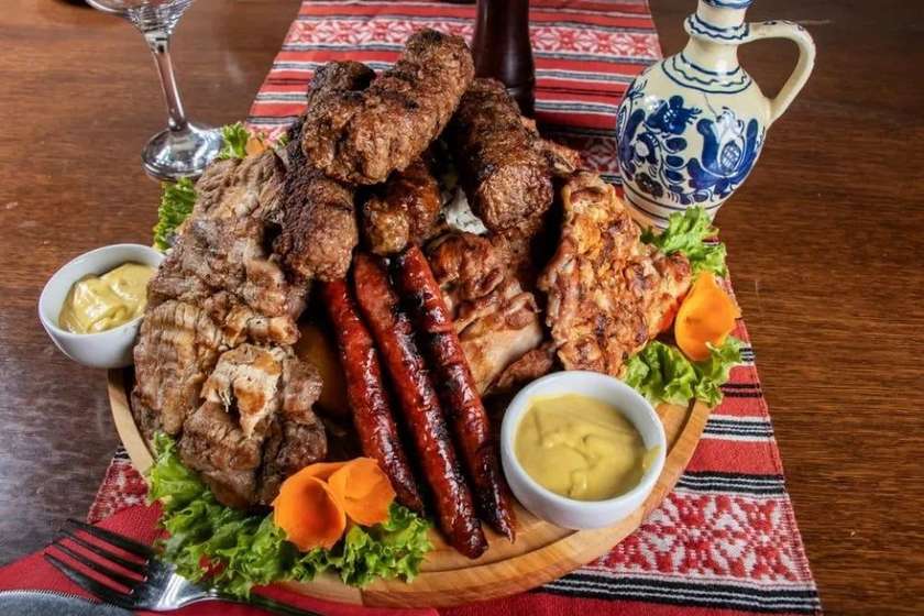 Mixed grill platter for 2 people
