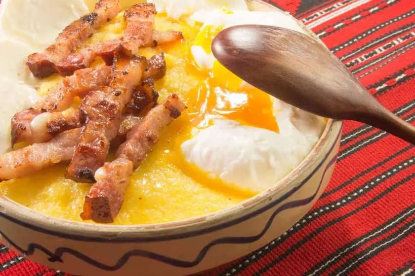 Shepherd's polenta with smoked meat and egg