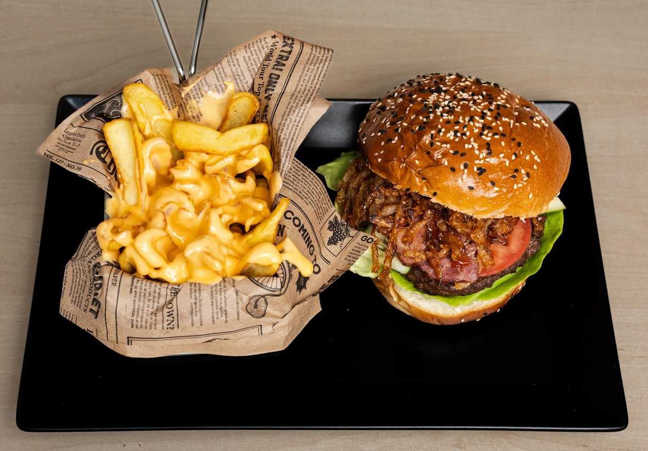 Classic burger