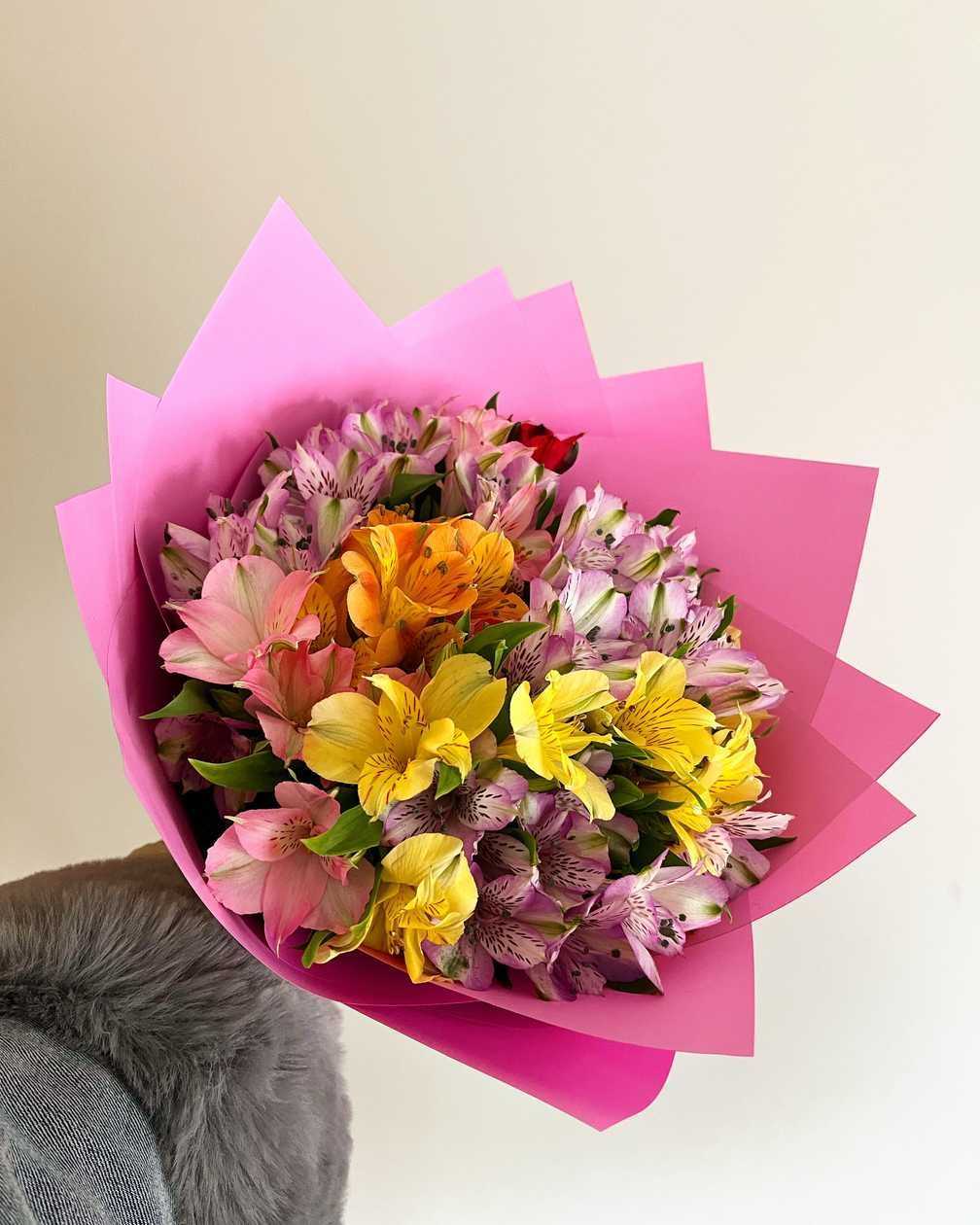 Bouquet "Alstromeria"