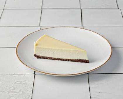 Handmade Cheesecake with Burnt White Chocolate