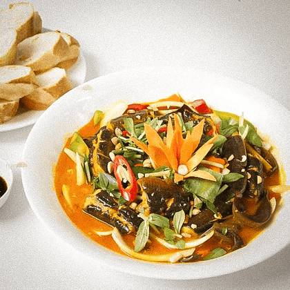 Eel with vegetables and rice