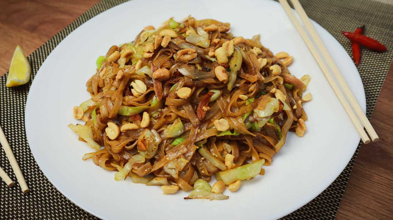 Vegetable pad thai