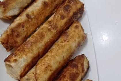 Shaurmaci Hot Dog Lavaşda