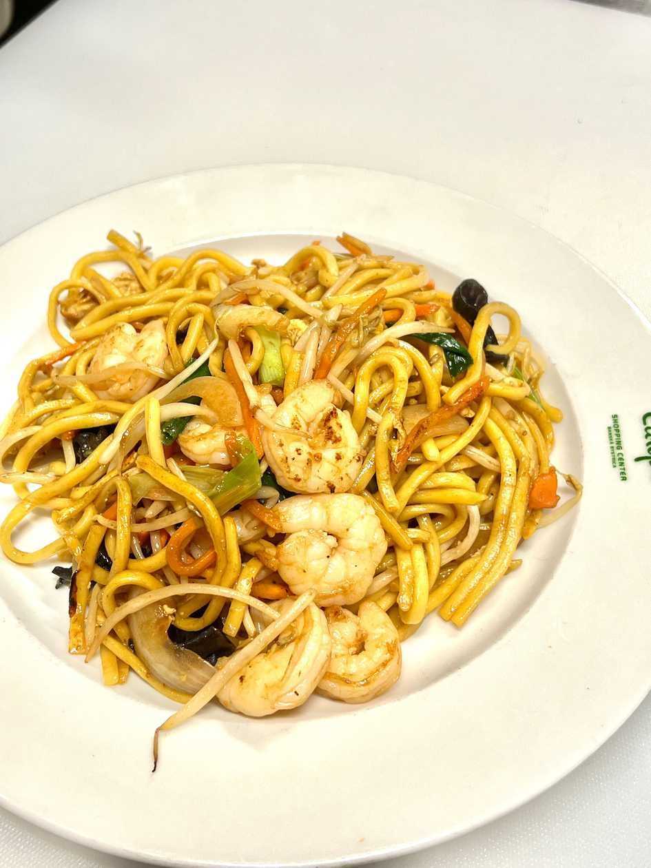 Fried Udon Noodles with Shrimp