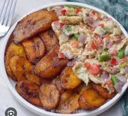 Fried plantain with fried egg