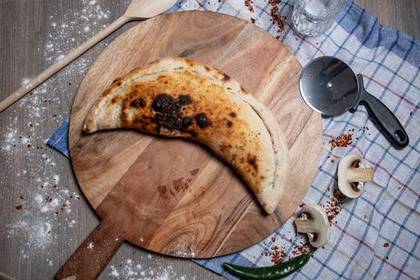 Pizza calzone 50cm